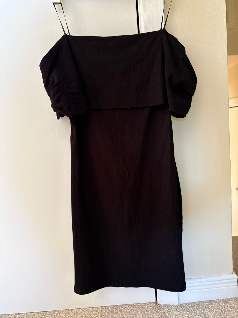Black Off-Shoulder Puff Sleeve Dress